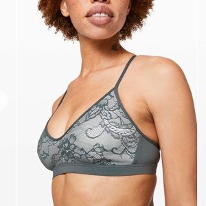Lululemon live in lace bralette nightcap/polar ice